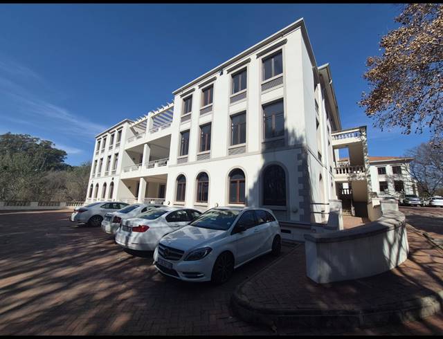 1,315M² OFFICE TO LET IN SANDTON CENTRAL